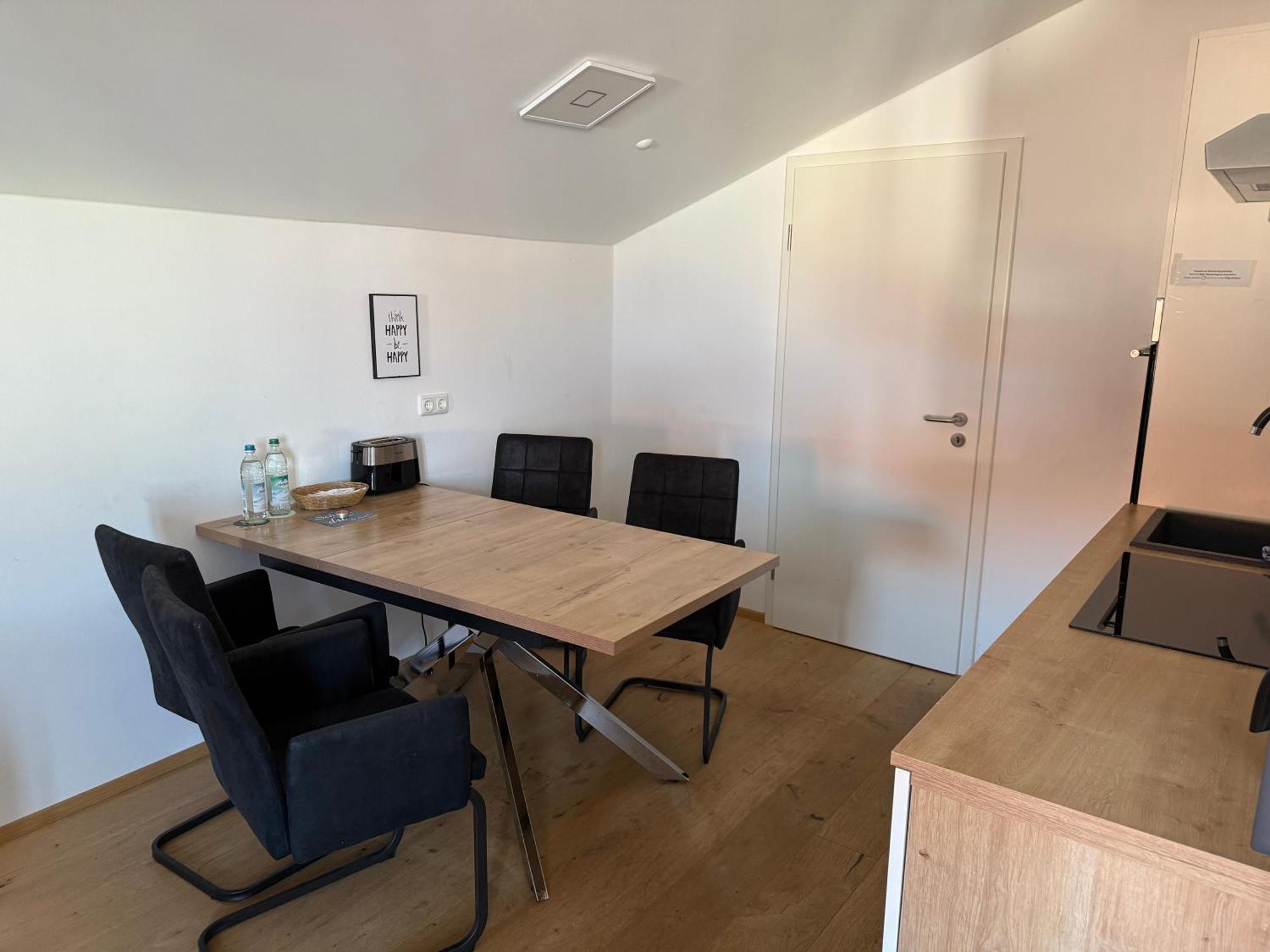Ferienwohnung Stadtplatz 28 Tittmoning Burghausen Salzburg Familie Esterno foto